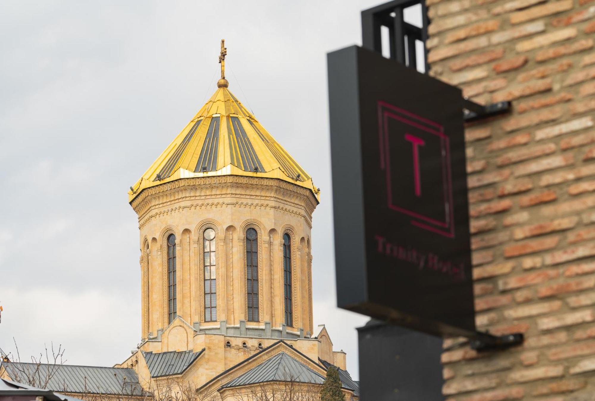 Trinity Hotel Tbilisi Exteriör bild